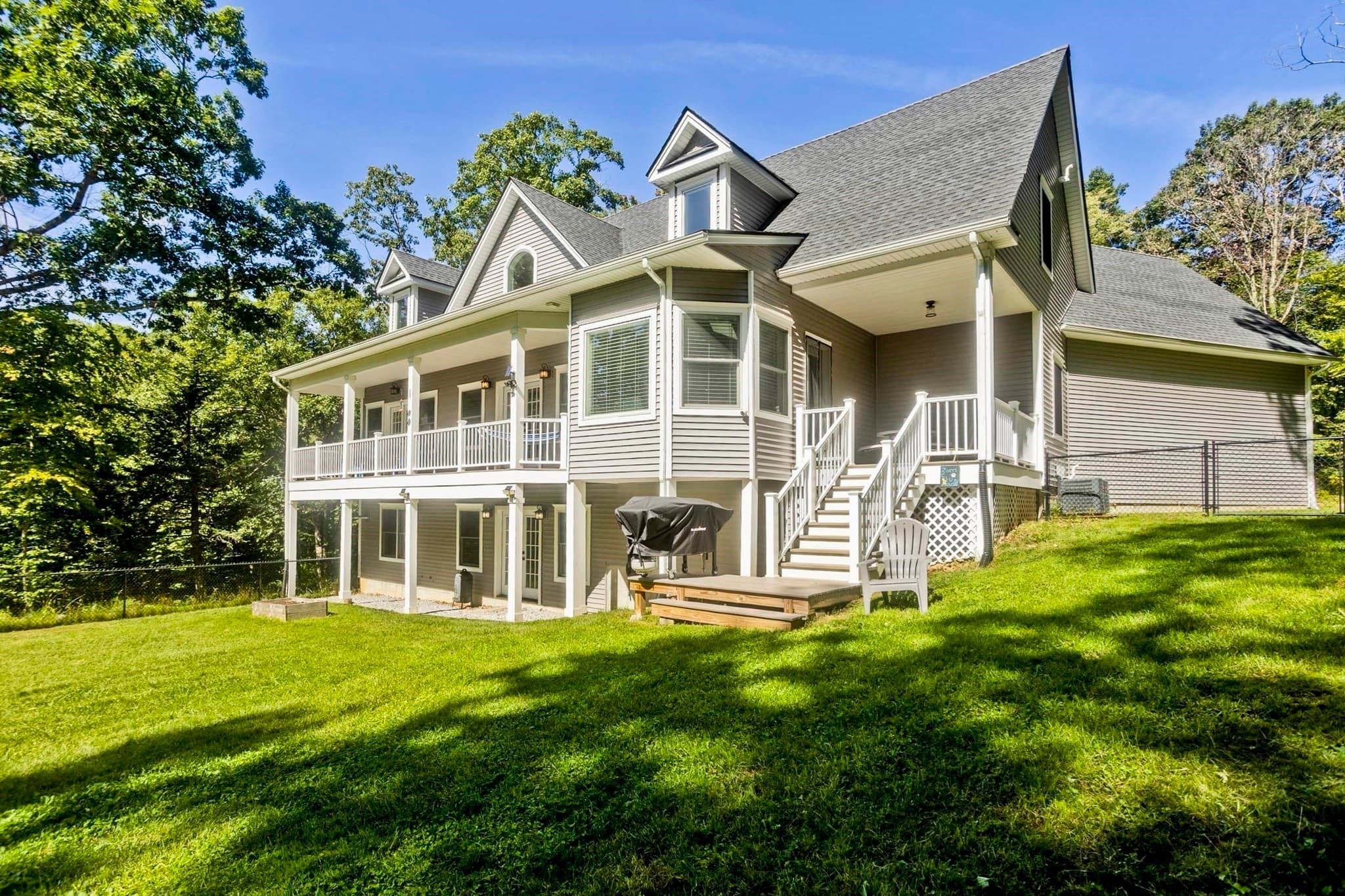 Single Family Residence at 1201 General Knox Rd, Russell MA 01071, Russell, photo 3 of 41