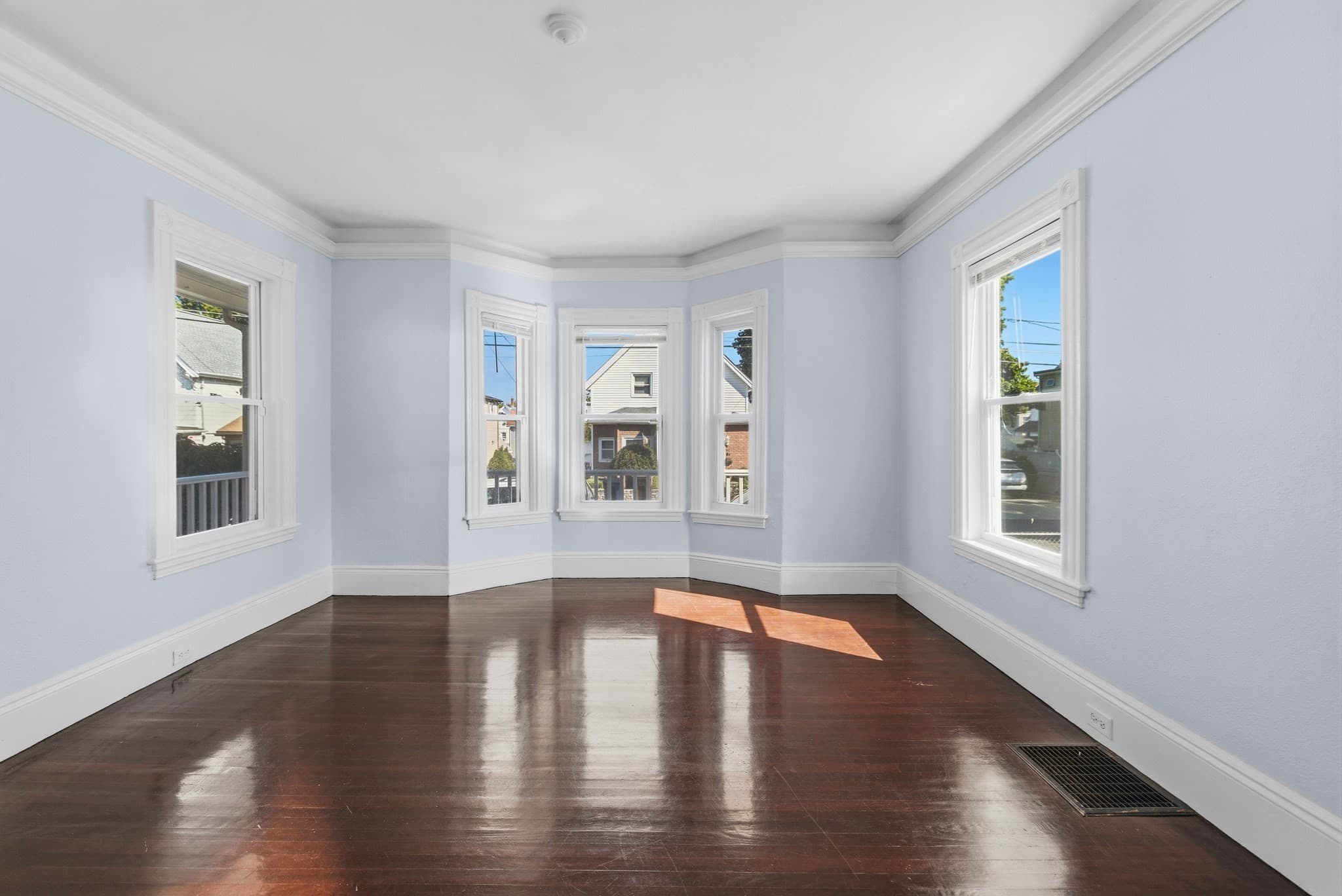 Single Family Residence at 17 Estes St, Everett MA 02149, Everett, photo 9 of 23