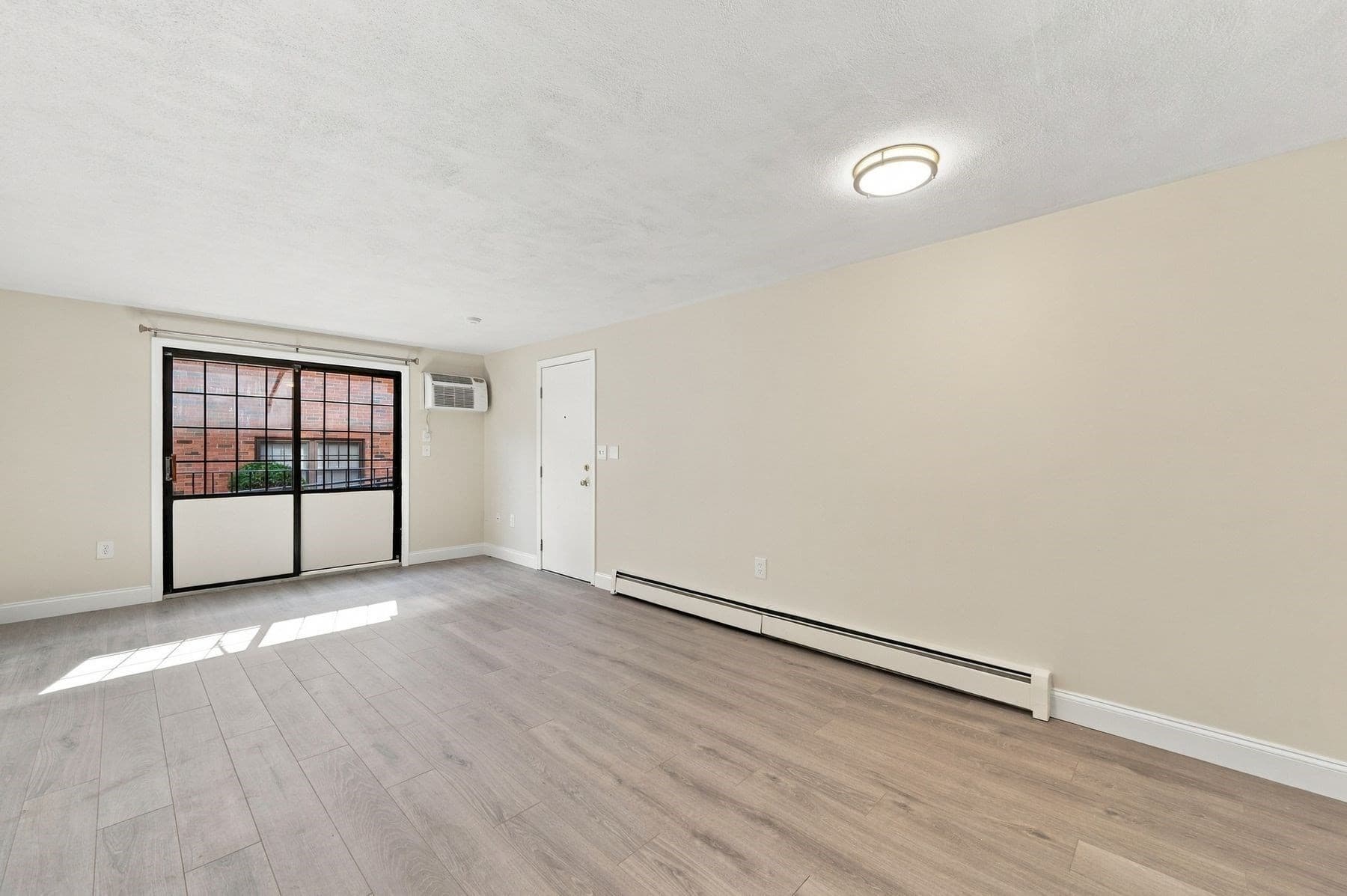 Condominium at 354 Broadway # 5, Lynn MA 01904, Lynn, photo 16 of 29
