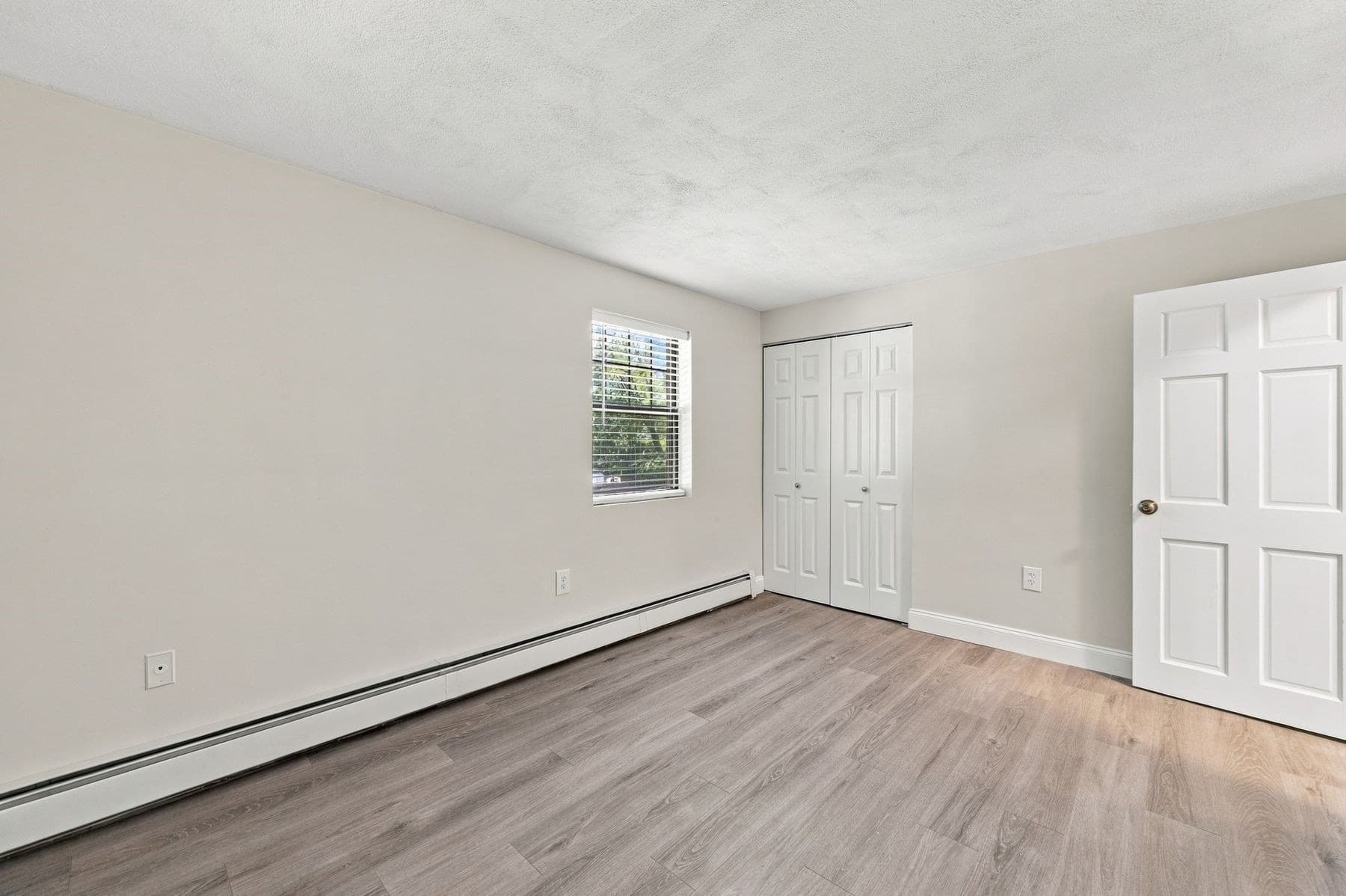 Condominium at 354 Broadway # 5, Lynn MA 01904, Lynn, photo 12 of 29