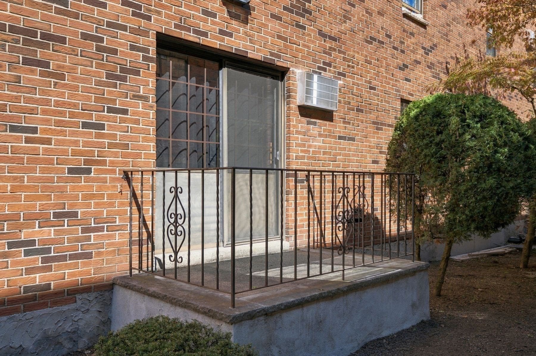 Condominium at 354 Broadway # 5, Lynn MA 01904, Lynn, photo 24 of 29