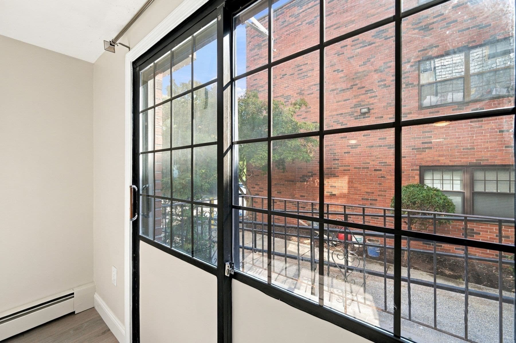 Condominium at 354 Broadway # 5, Lynn MA 01904, Lynn, photo 15 of 29
