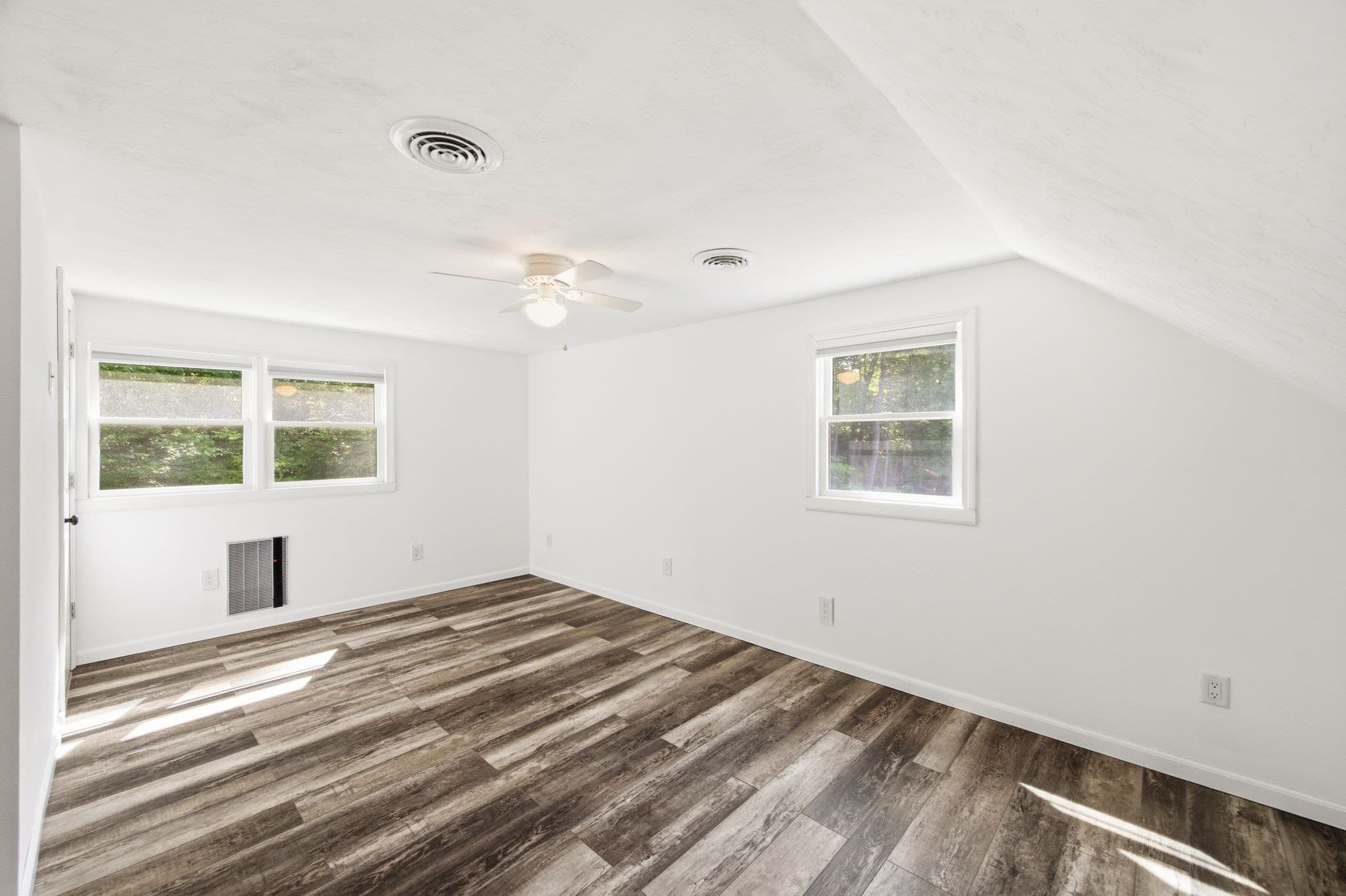 Single Family Residence at 210 Nashua Rd, Billerica MA 01862, Billerica, photo 34 of 39