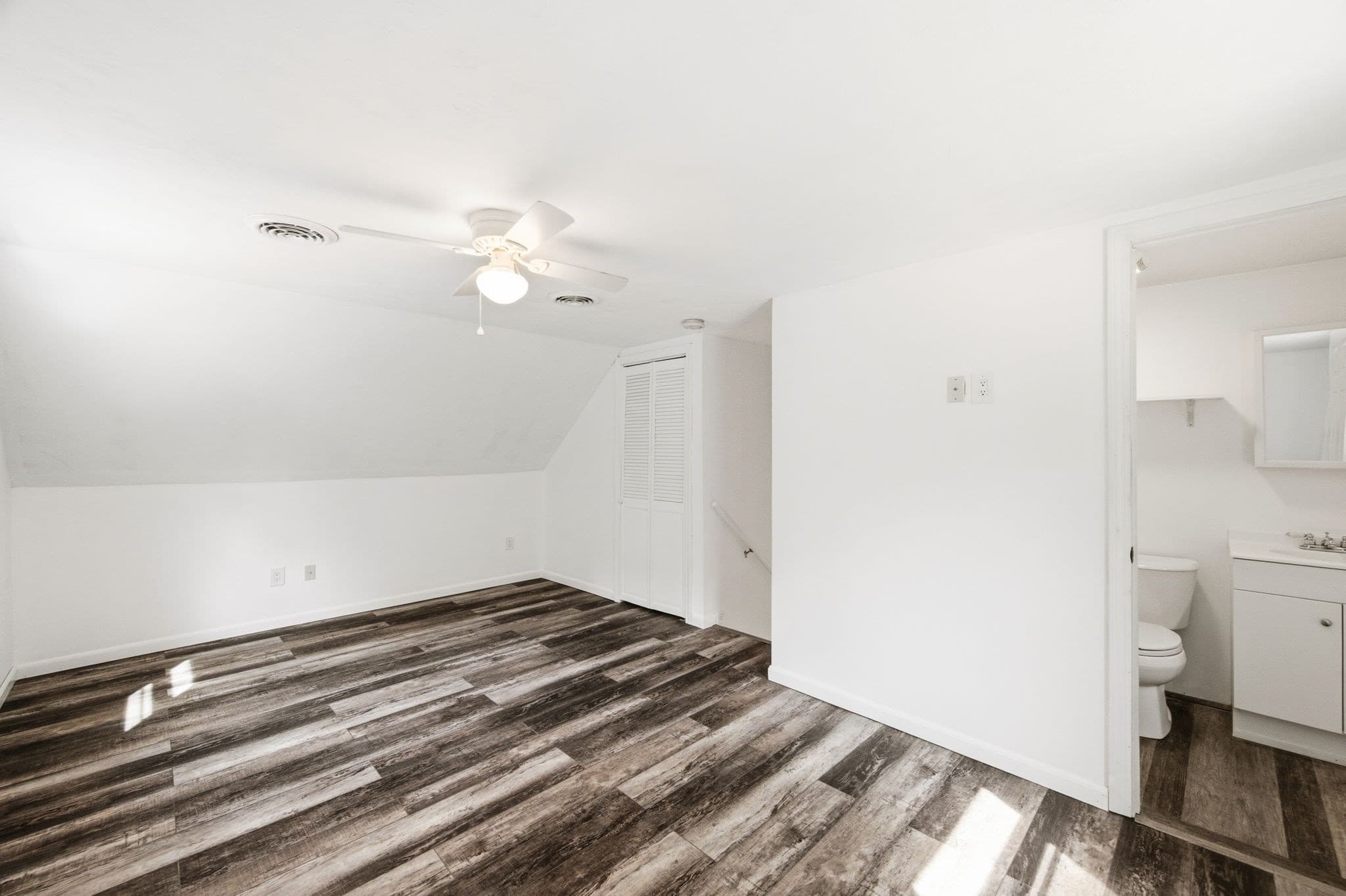 Single Family Residence at 210 Nashua Rd, Billerica MA 01862, Billerica, photo 33 of 39