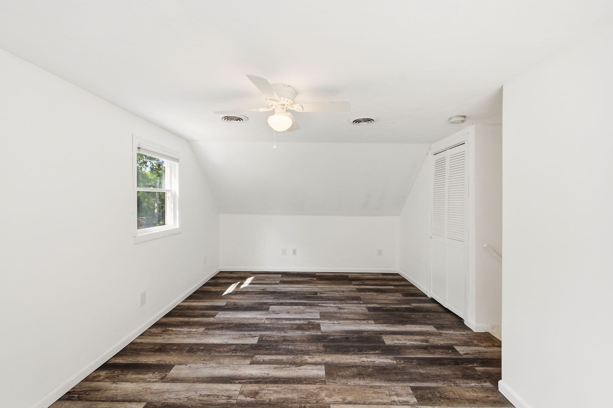 Single Family Residence at 210 Nashua Rd, Billerica MA 01862, Billerica, photo 35 of 39