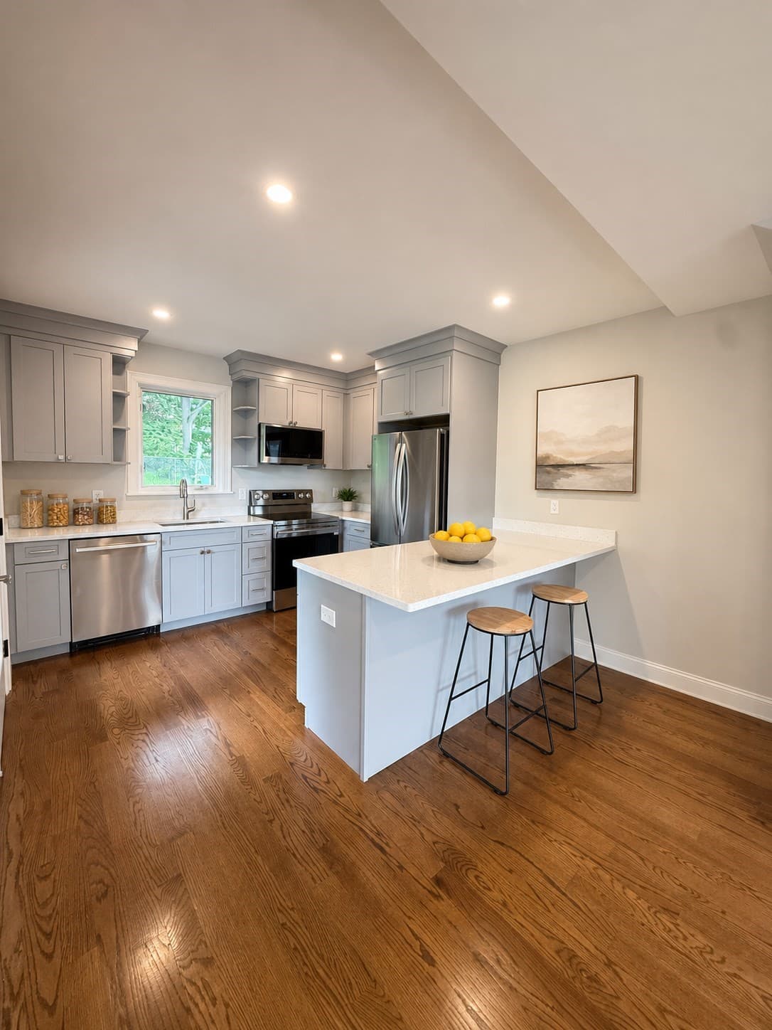 Single Family Residence at 20 Bellair St # A, Lynn MA 01902, Lynn, photo 6 of 11