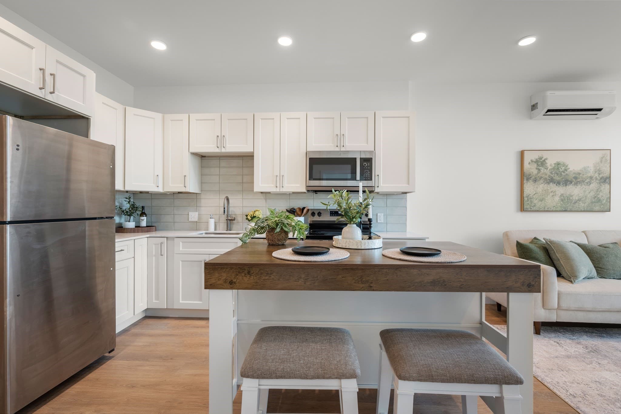 Condominium at 440 Broadway # 202, Chelsea MA 02150, Chelsea, photo 5 of 27