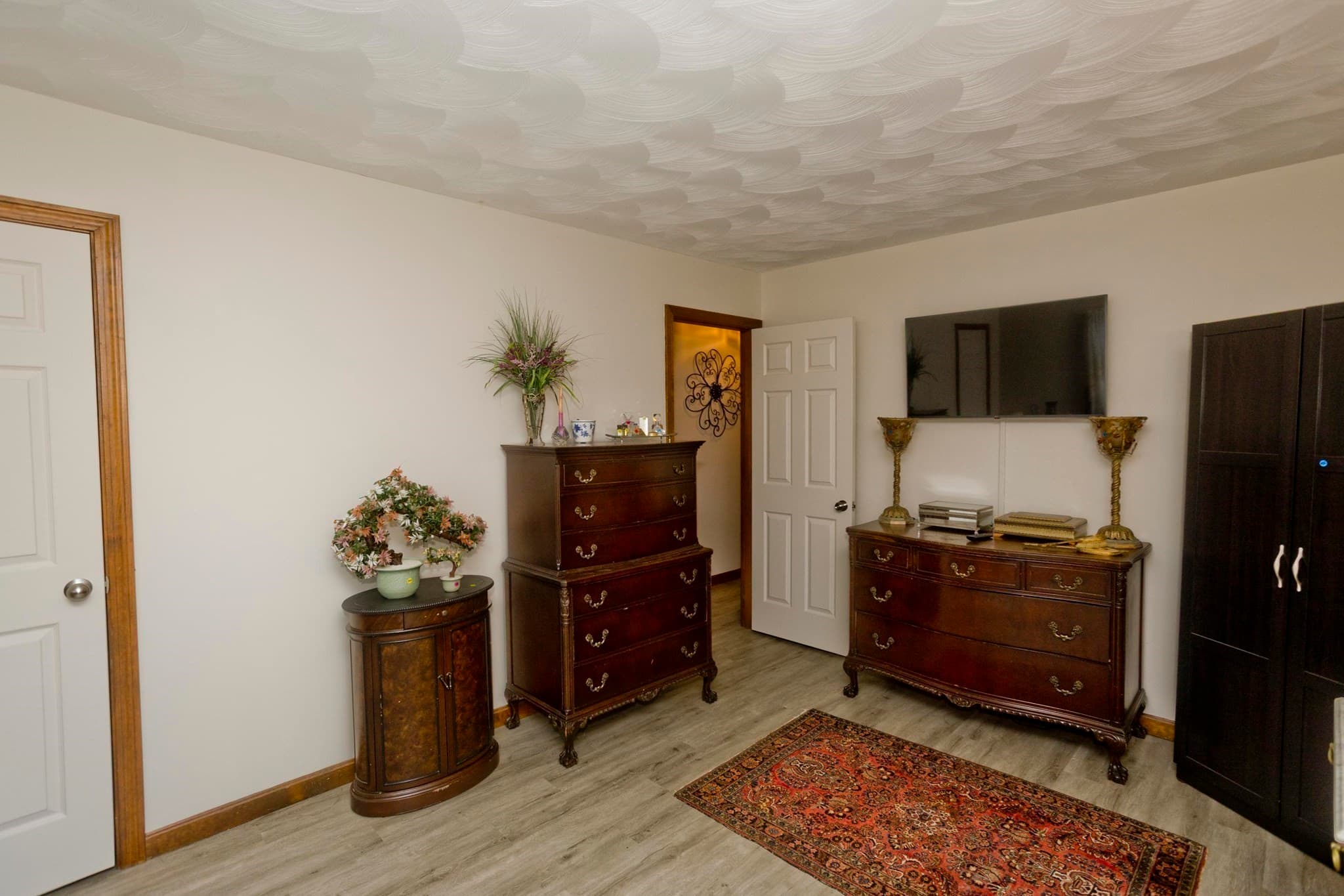 Single Family Residence at 30 Dale St, Holyoke MA 01040, Holyoke, photo 20 of 33