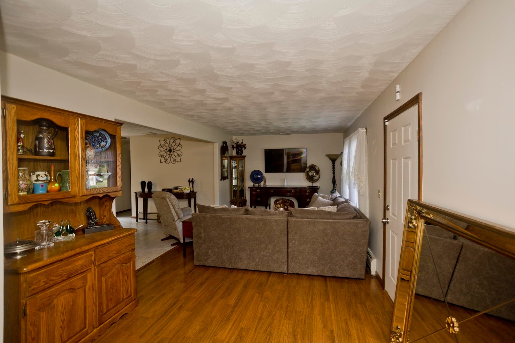 Single Family Residence at 30 Dale St, Holyoke MA 01040, Holyoke, photo 9 of 33