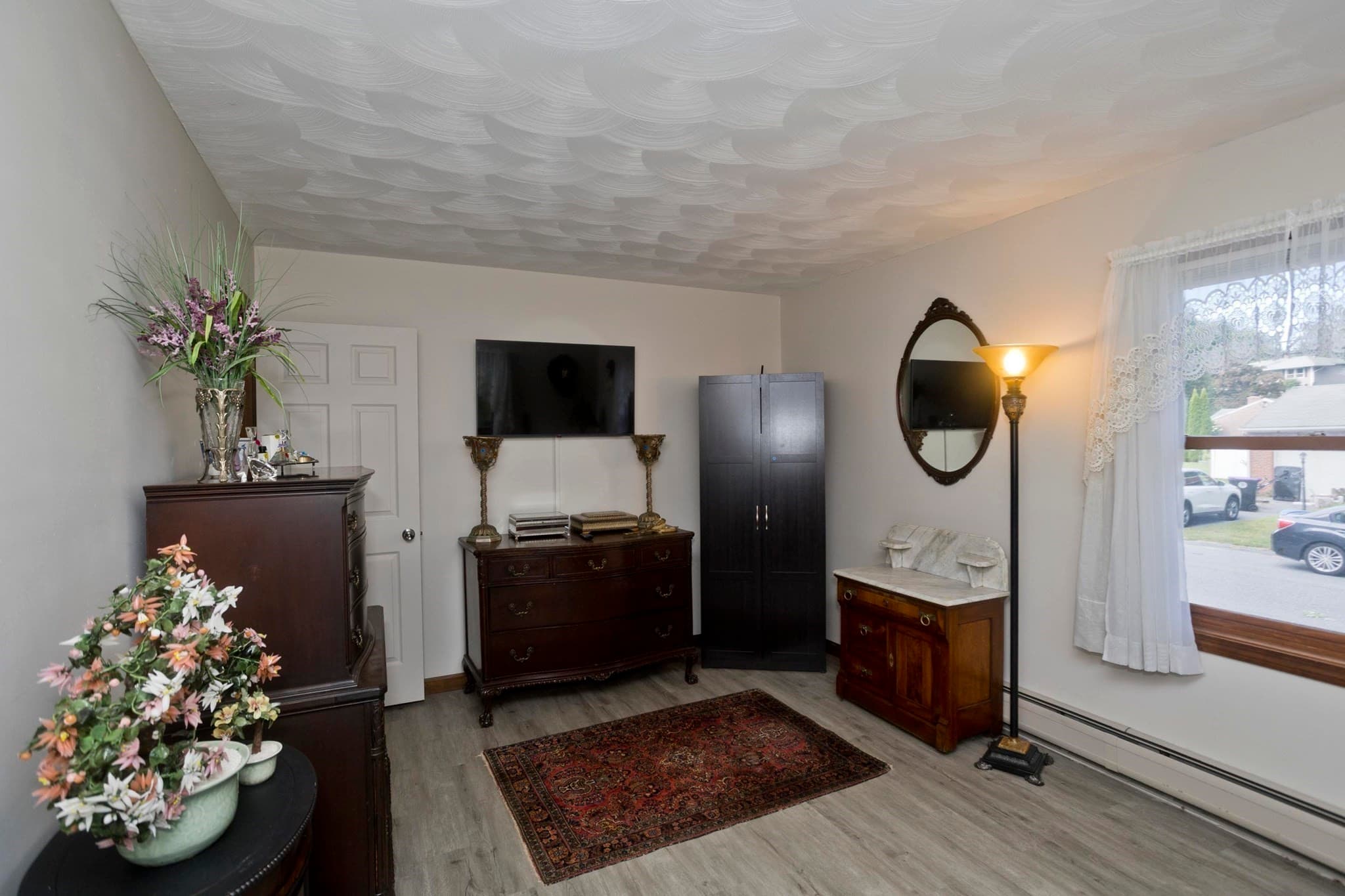 Single Family Residence at 30 Dale St, Holyoke MA 01040, Holyoke, photo 21 of 33