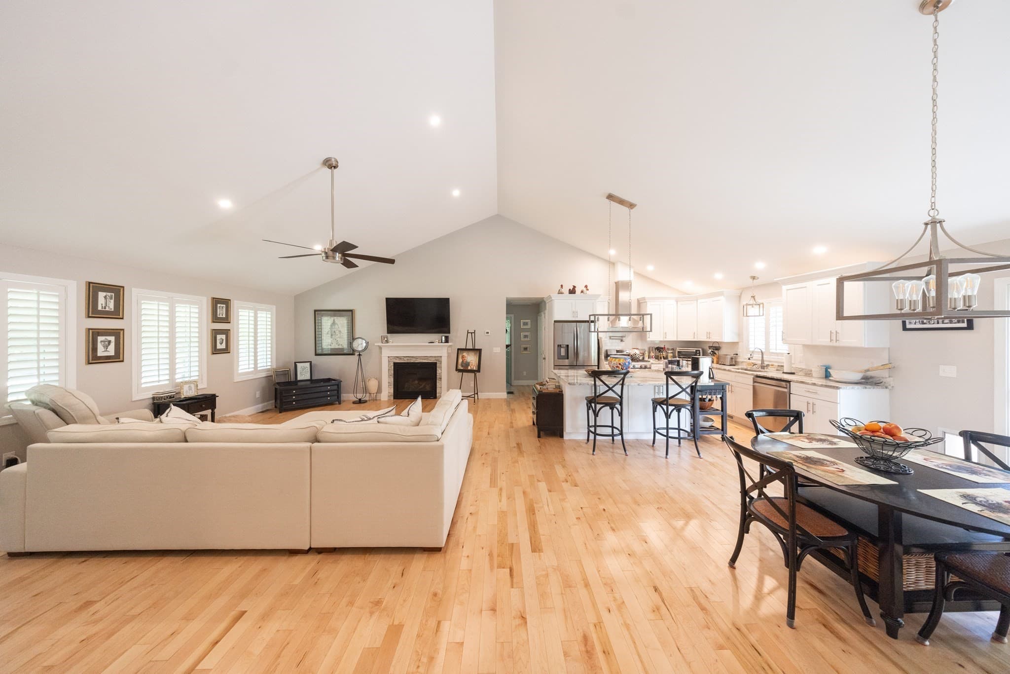Single Family Residence at 17 Harwood Farm Road, Southbridge MA 01550, Southbridge, photo 8 of 41