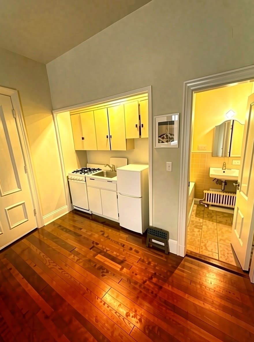 Condominium at 8 Brimmer Street # 1A, Boston MA 02108, Boston, photo 3 of 5