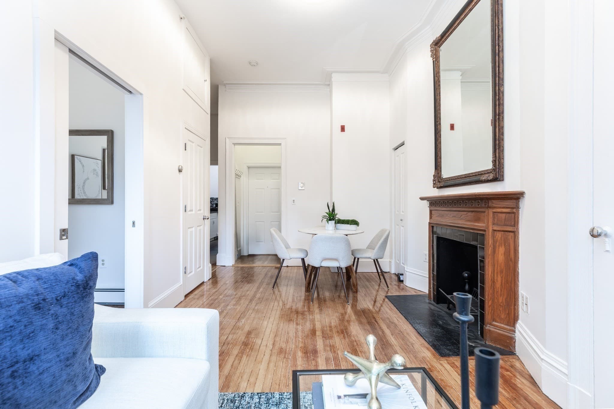 5-9 Family at 230 Commonwealth Ave, Boston MA 02116, Boston, photo 26 of 42
