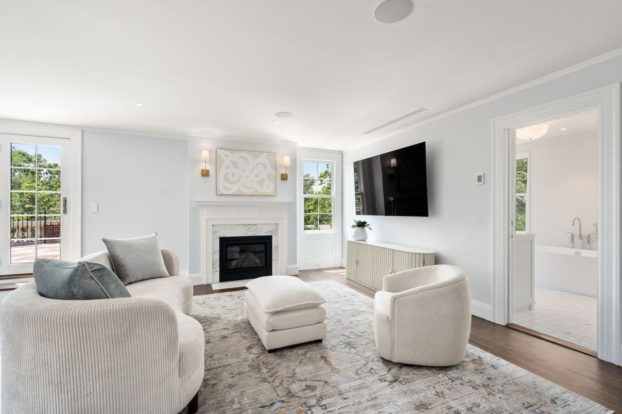 Single Family Residence at 9 The Ledges, Newton MA 02459, Newton, photo 20 of 33