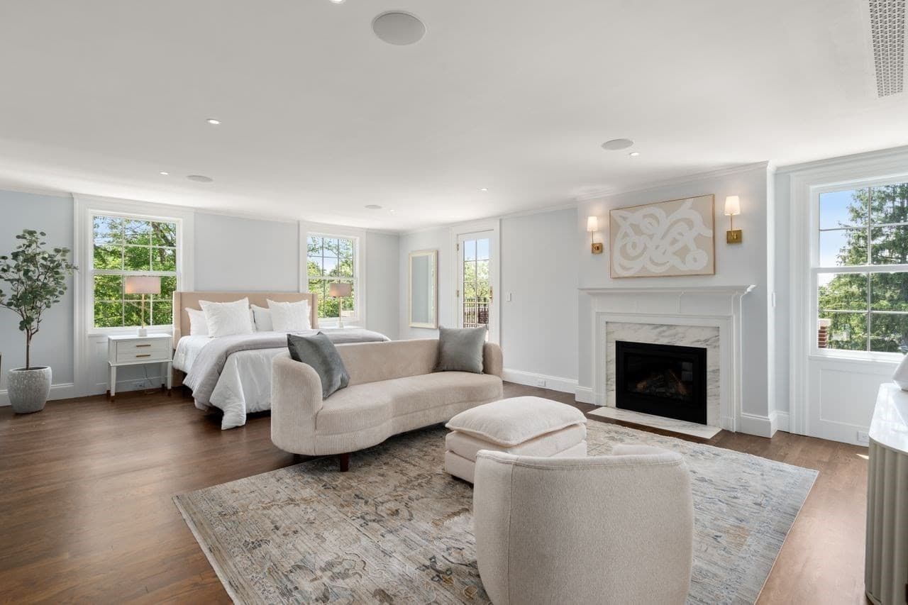 Single Family Residence at 9 The Ledges, Newton MA 02459, Newton, photo 19 of 33