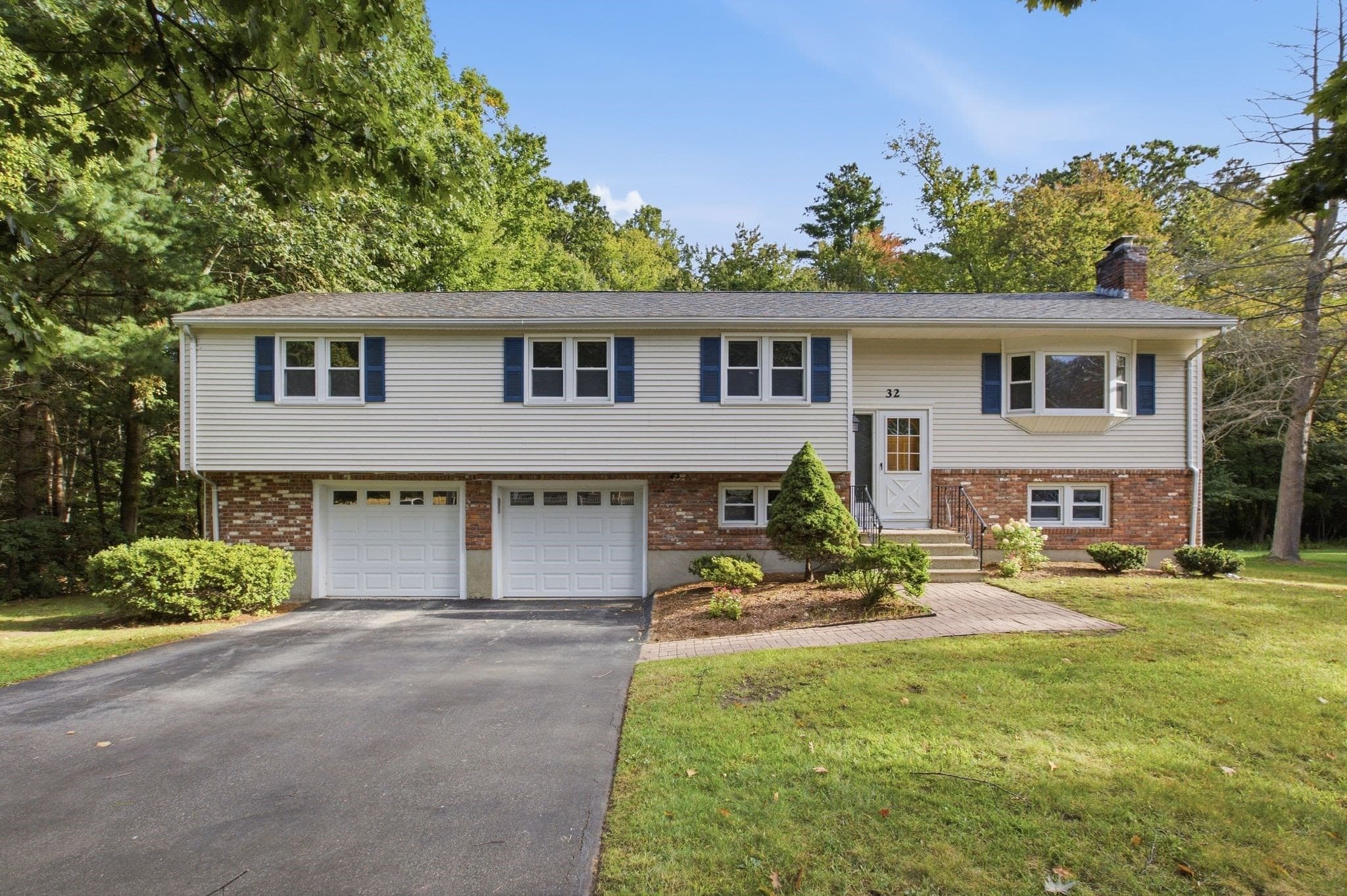 32 Westwood Street, Burlington MA 01803