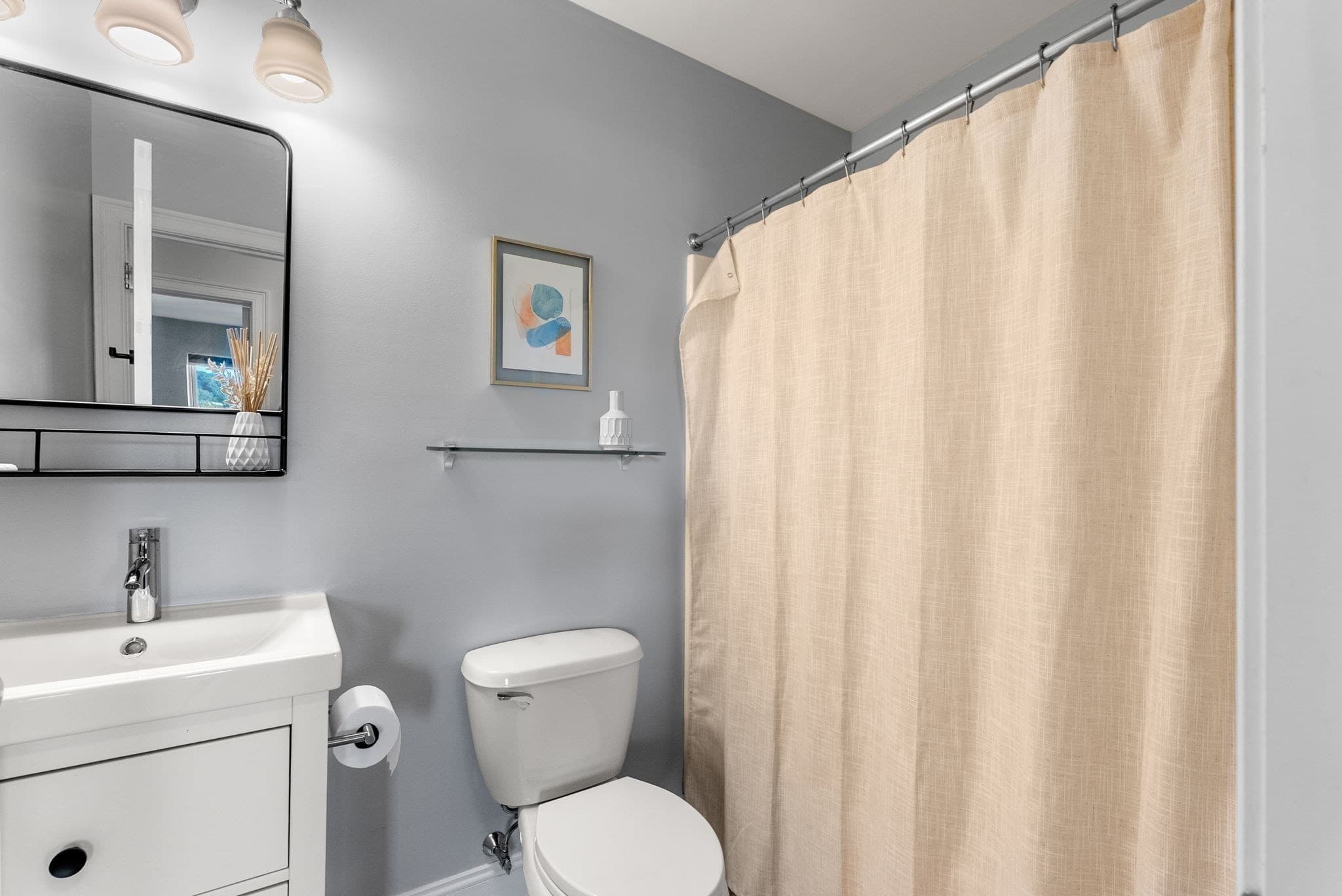Condominium at 327 Centre St # 206B, Boston MA 02130, Boston, photo 13 of 16