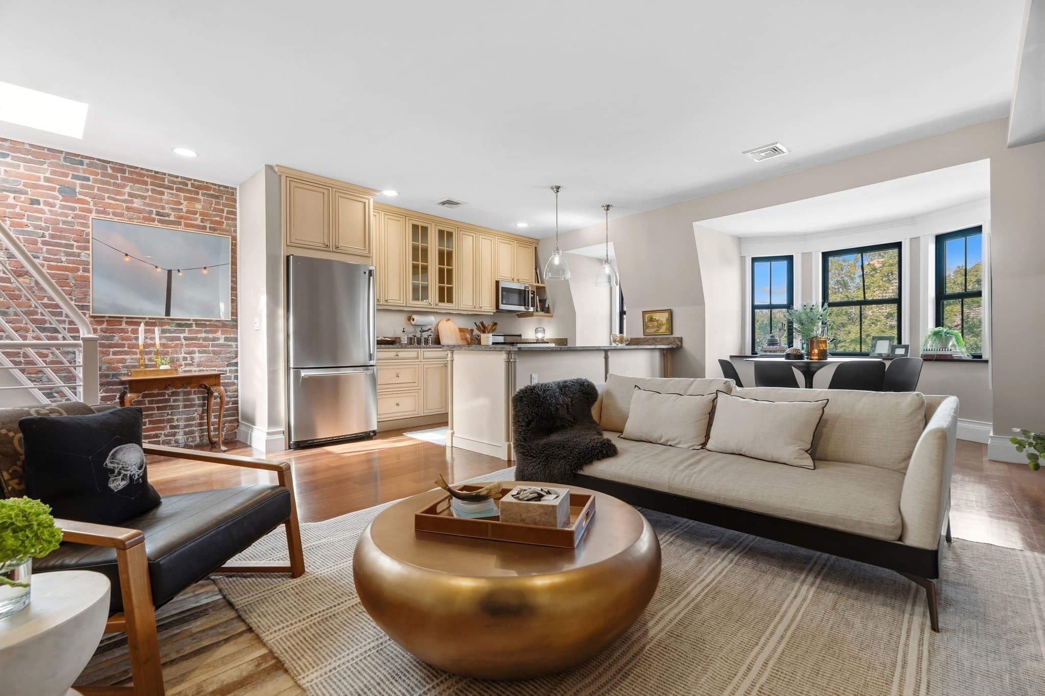 690 Tremont St # 6, Boston MA 02118