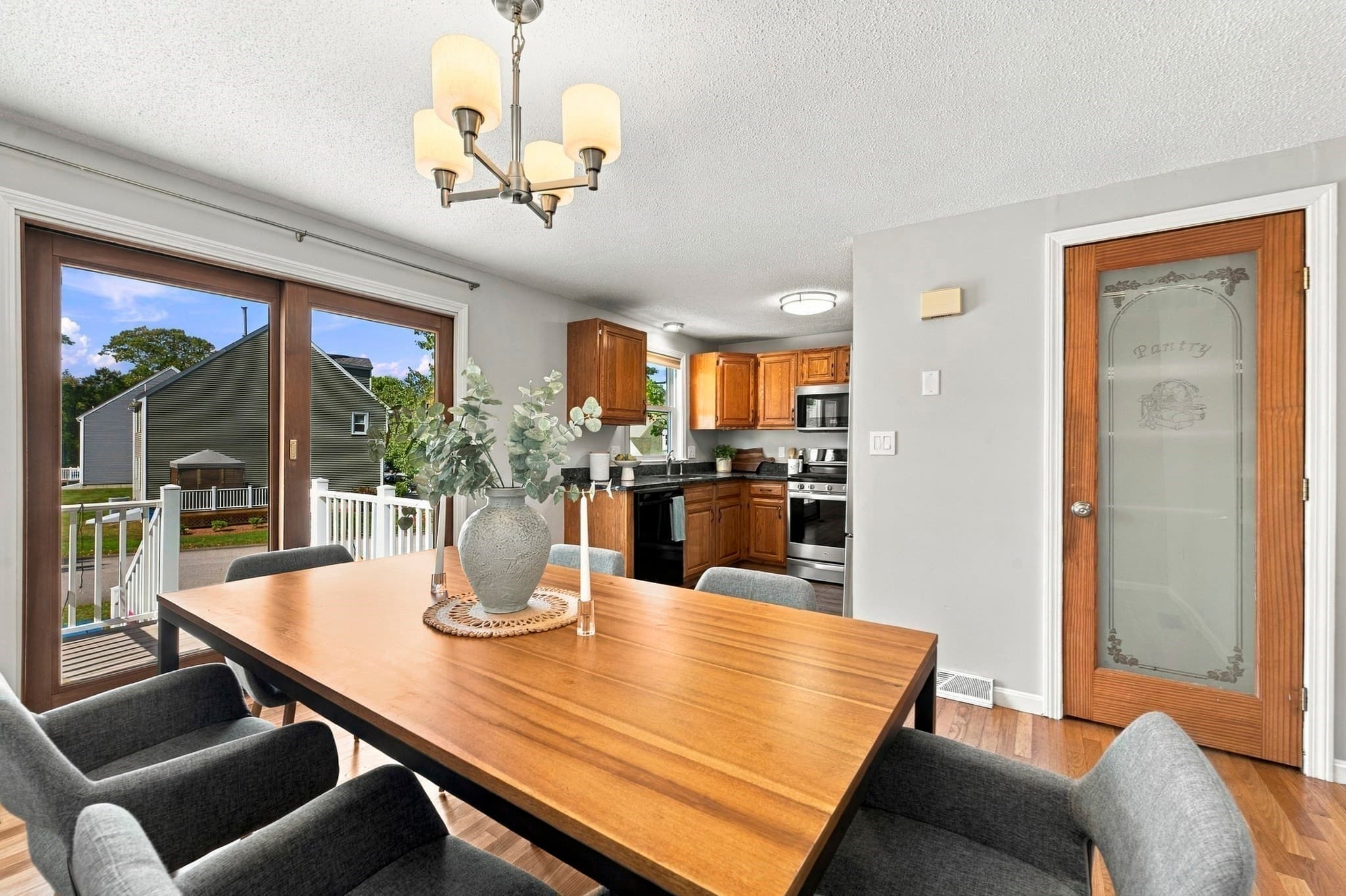 Condominium at 123 Merrimack Meadows Lane # 123, Tewksbury MA 01876, Tewksbury, photo 11 of 42