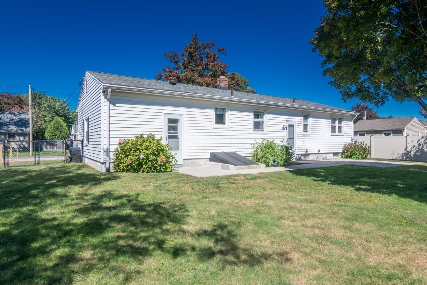 Single Family Residence at 17 Pickering Street, Chicopee MA 01013, Chicopee, photo 7 of 30