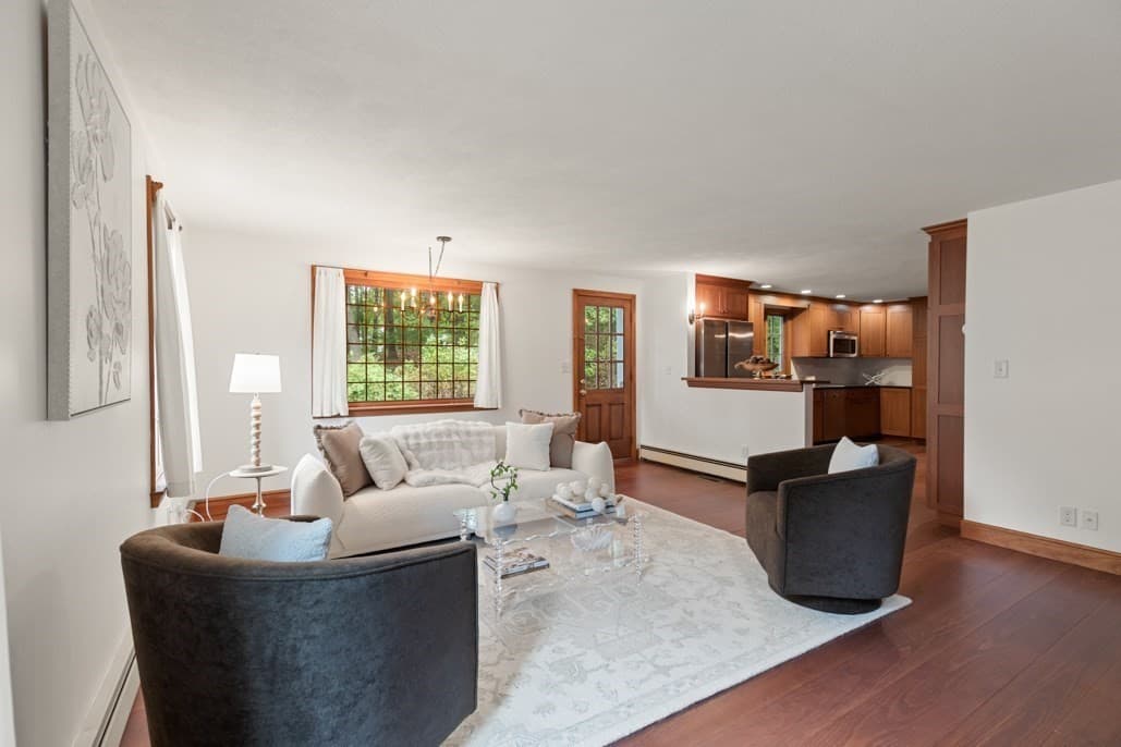 Single Family Residence at 480 Essex St, Lynnfield MA 01940, Lynnfield, photo 11 of 37