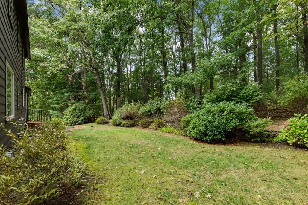 Single Family Residence at 480 Essex St, Lynnfield MA 01940, Lynnfield, photo 35 of 37