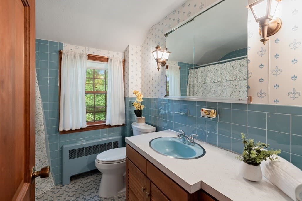 Single Family Residence at 480 Essex St, Lynnfield MA 01940, Lynnfield, photo 31 of 37