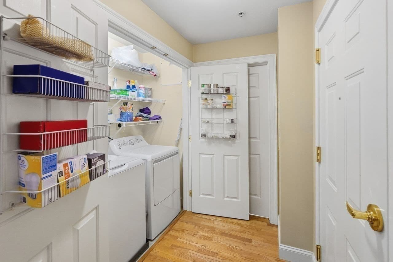 Condominium at 7 Crescent Way # 101, Sturbridge MA 01566, Sturbridge, photo 26 of 42