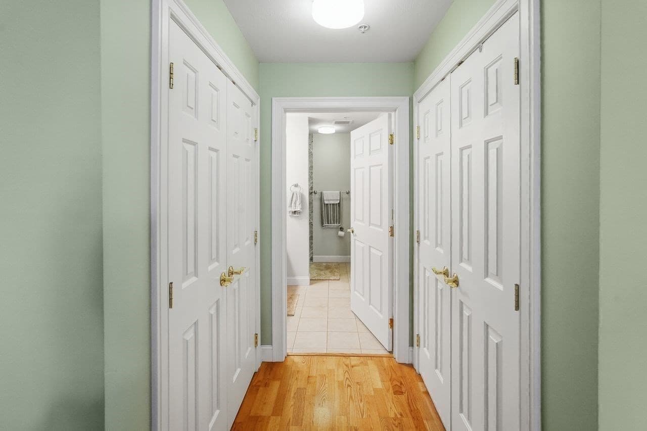 Condominium at 7 Crescent Way # 101, Sturbridge MA 01566, Sturbridge, photo 20 of 42