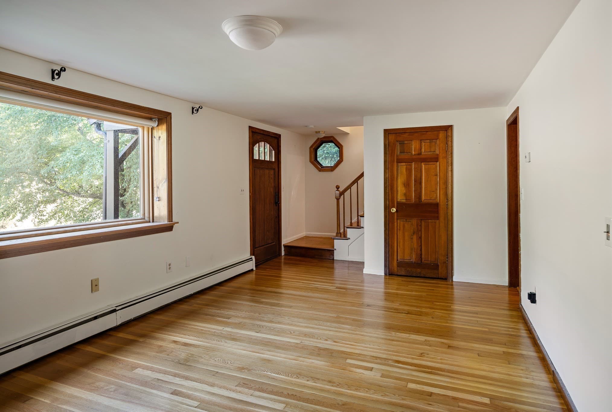 Single Family Residence at 482 Main St, Saugus MA 01906, Saugus, photo 7 of 42