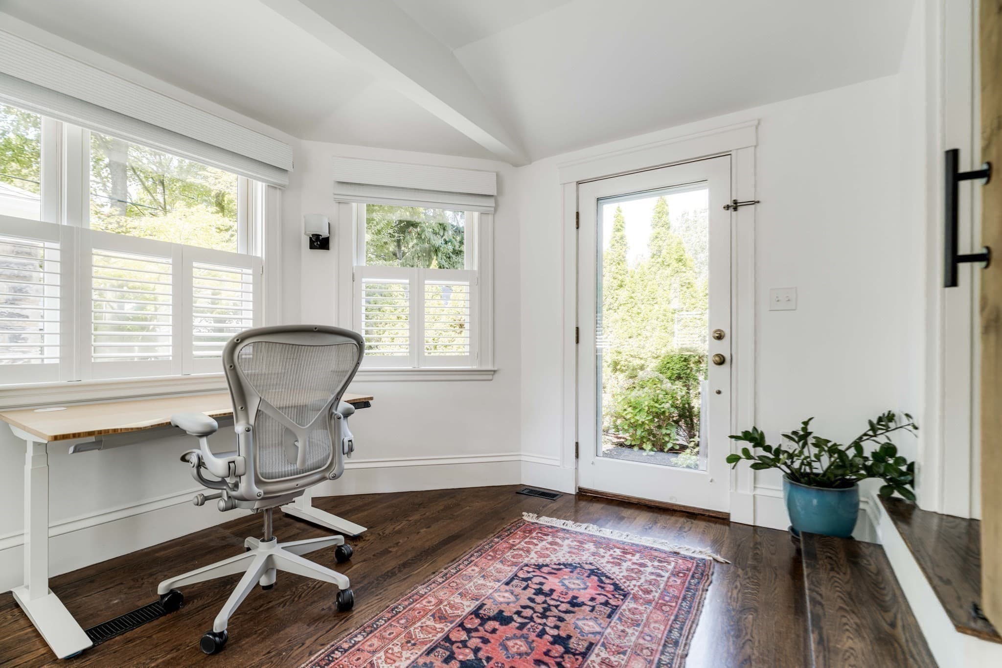 Condominium at 174 Lexington Avenue # 1, Cambridge MA 02138, Cambridge, photo 21 of 25
