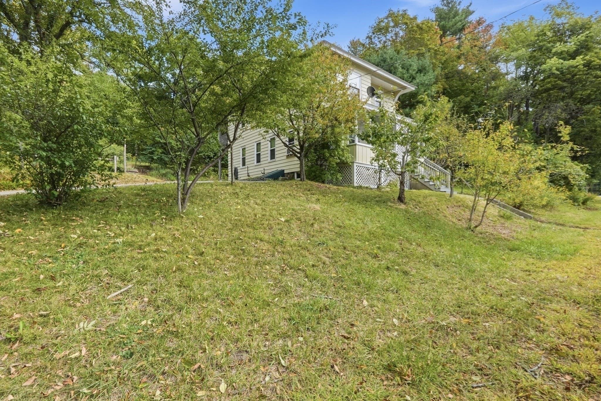2 Family - 2 Units Up/Down at 1576 Main St, Holden MA 01522, Holden, photo 30 of 33