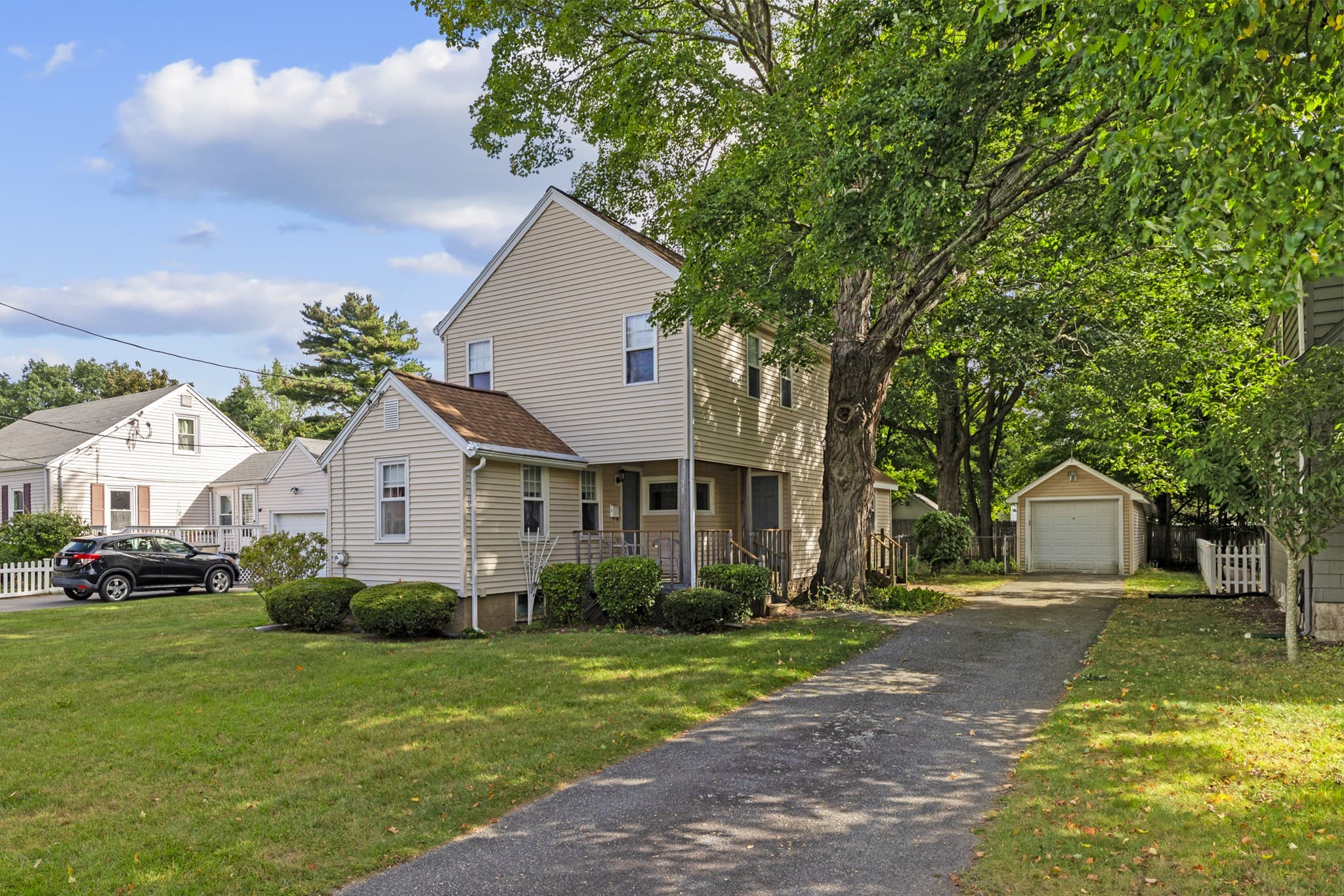 38 Loker St, Natick MA 01760
