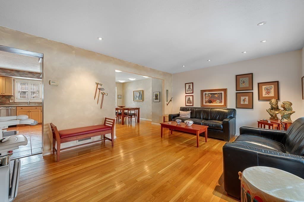 Condominium at 39 Waterford Drive # 39, Worcester MA 01602, Worcester, photo 3 of 34