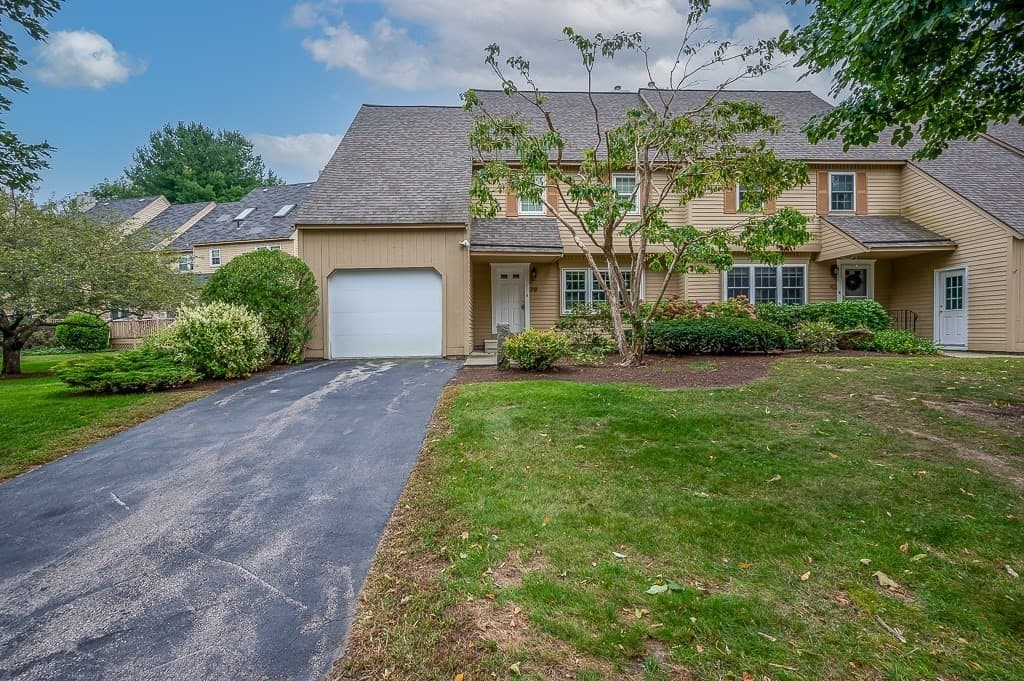 39 Waterford Drive # 39, Worcester MA 01602