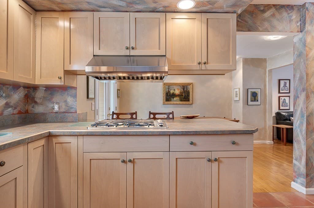Condominium at 39 Waterford Drive # 39, Worcester MA 01602, Worcester, photo 9 of 34