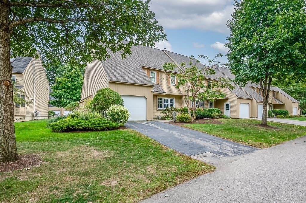 Condominium at 39 Waterford Drive # 39, Worcester MA 01602, Worcester, photo 33 of 34