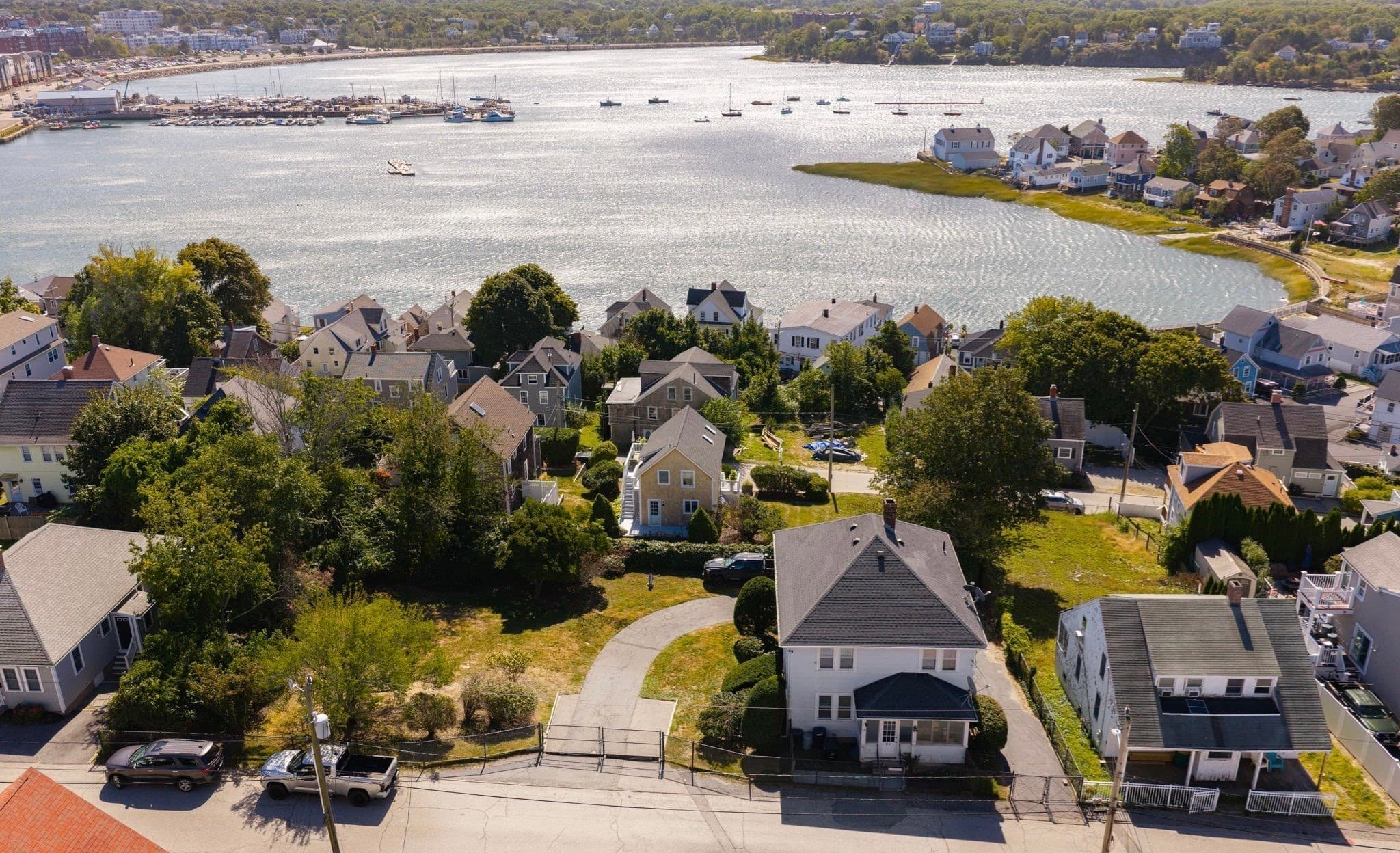 28 Roosevelt Ave, Hull MA 02045
