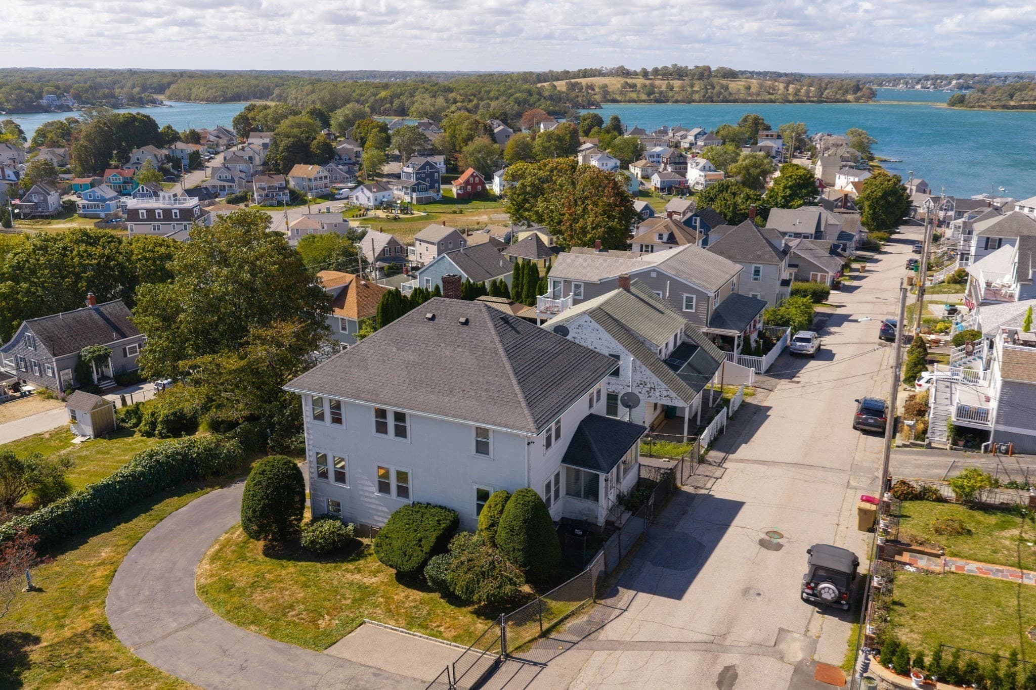 Single Family Residence at 28 Roosevelt Ave, Hull MA 02045, Hull, photo 4 of 25