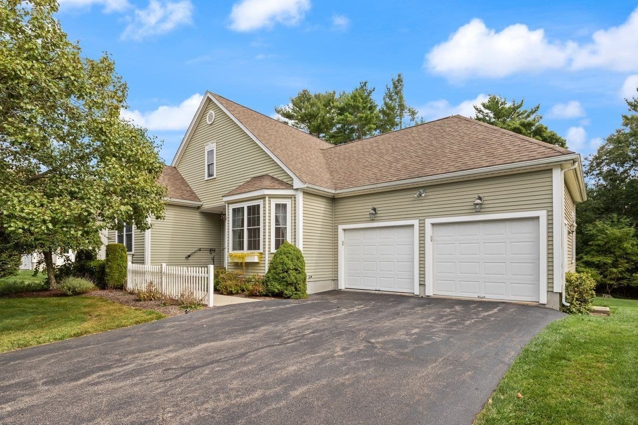 Single Family Residence at 36 Shannon Marie Way, Easton MA 02356, Easton, photo 3 of 42