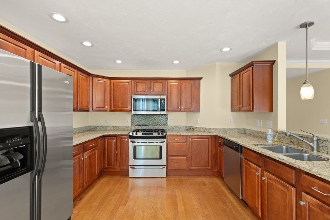 Single Family Residence at 36 Shannon Marie Way, Easton MA 02356, Easton, photo 15 of 42