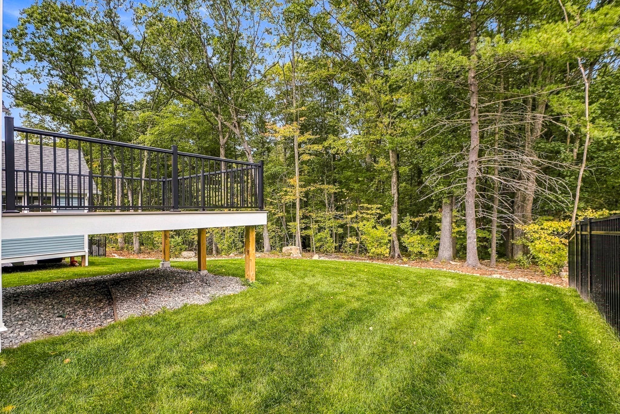 Condominium at 10 Waterville Lane # 10, Hopkinton MA 01748, Hopkinton, photo 19 of 20