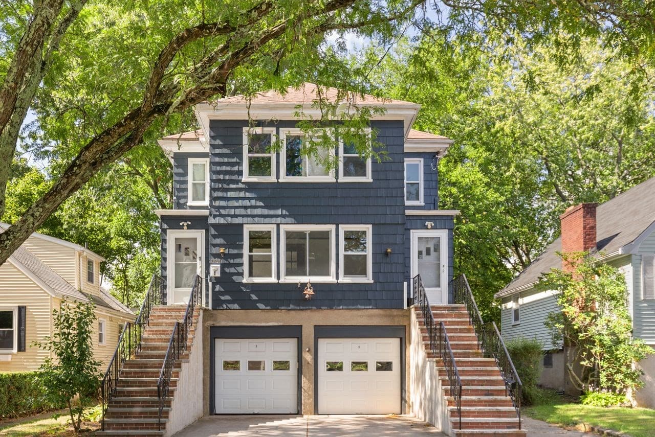2501 Centre St, Boston MA 02132