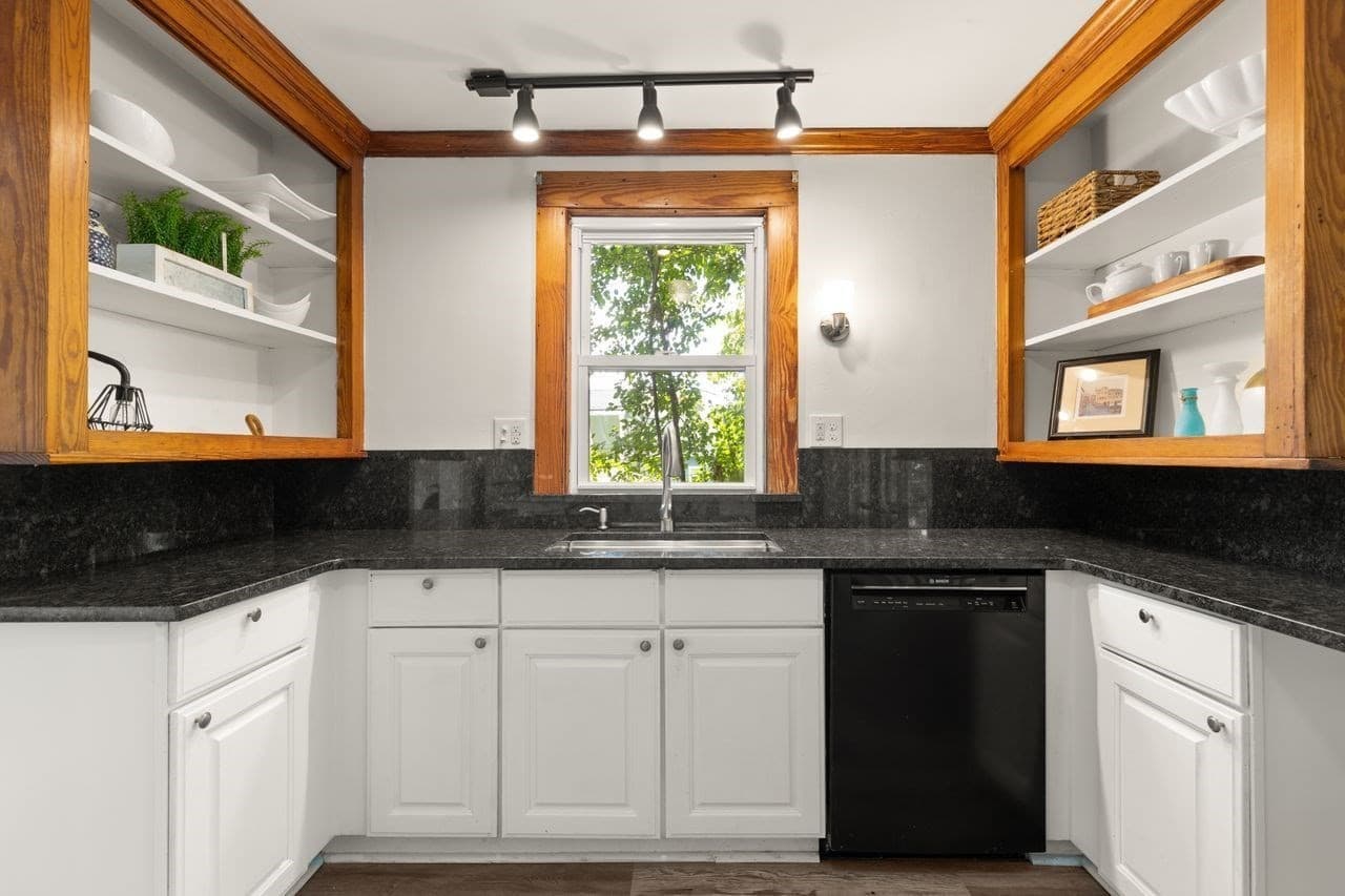 Multi Family at 2501 Centre St, Boston MA 02132, Boston, photo 14 of 33