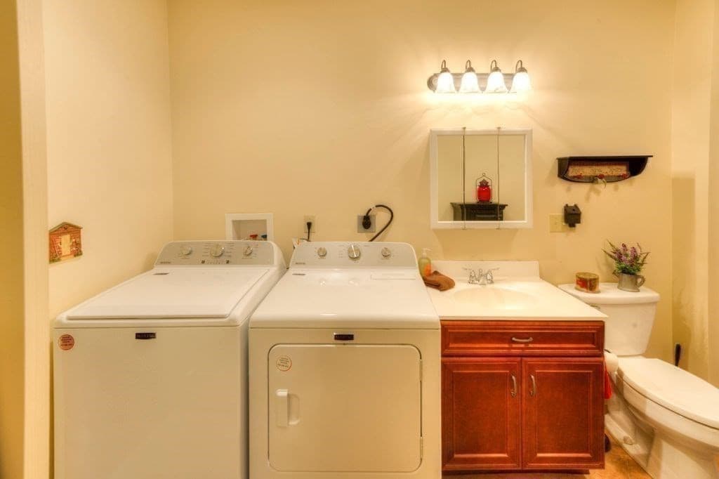 Single Family Residence at 352 Lake Ave., Worcester MA 01604, Worcester, photo 27 of 34