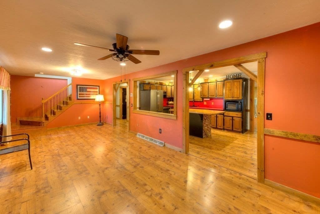 Single Family Residence at 352 Lake Ave., Worcester MA 01604, Worcester, photo 6 of 34