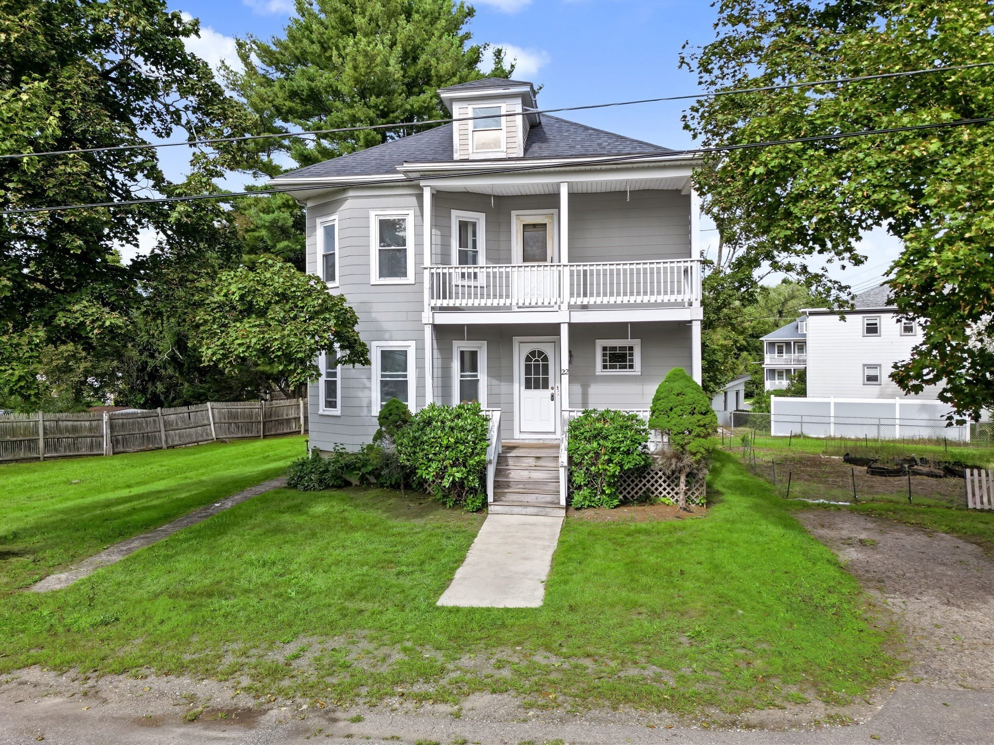 22 Goodwin St, Bridgewater MA 02324