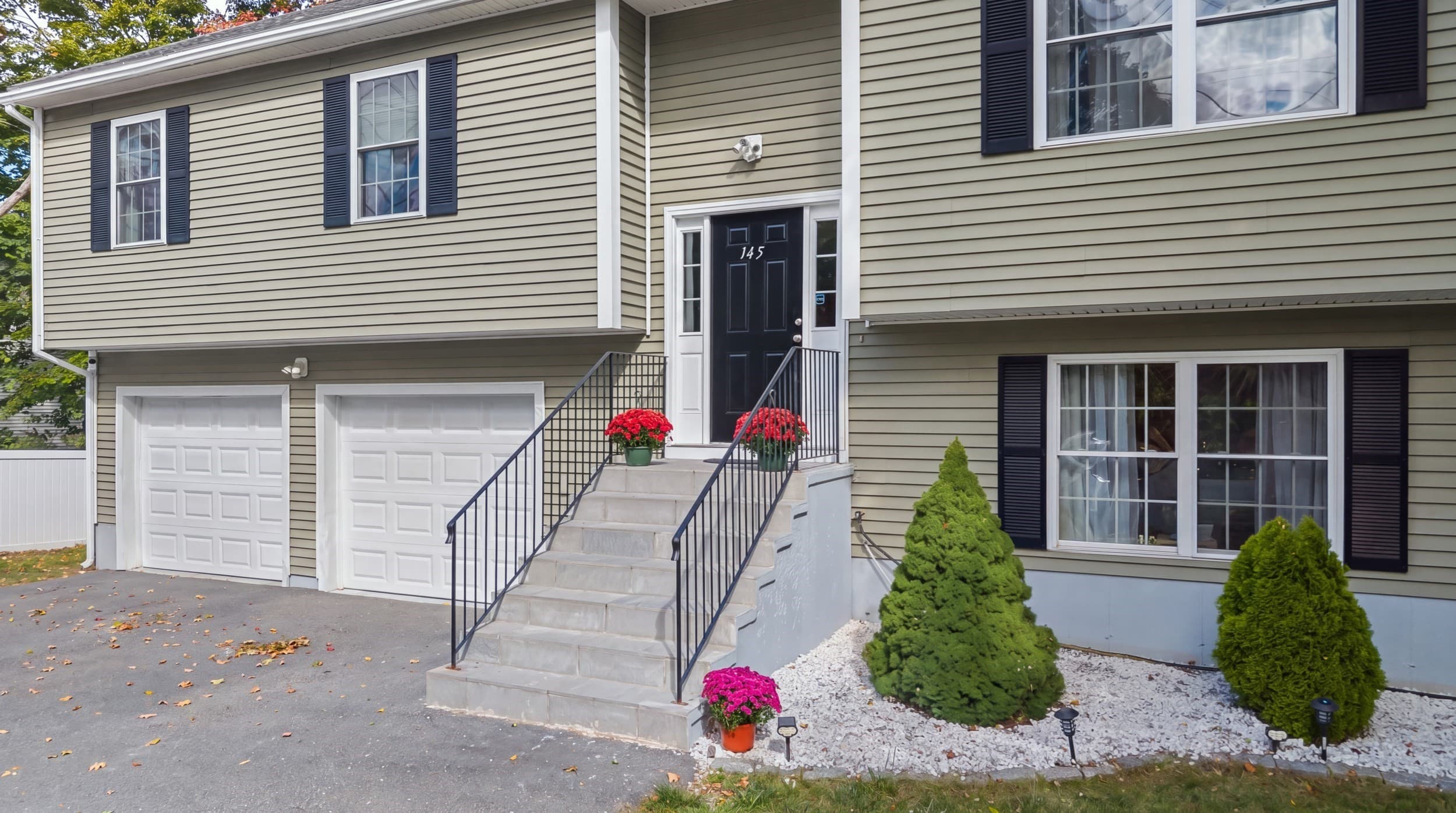 Single Family Residence at 145 Worcester St, West Boylston MA 01583, West Boylston, photo 2 of 42