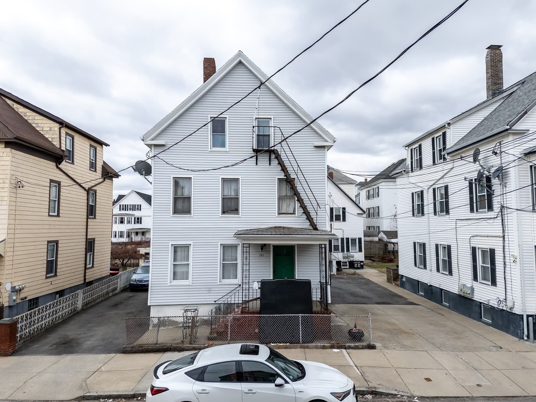 4 Family at 191 Bonney St, New Bedford MA 02740, New Bedford, photo 3 of 21
