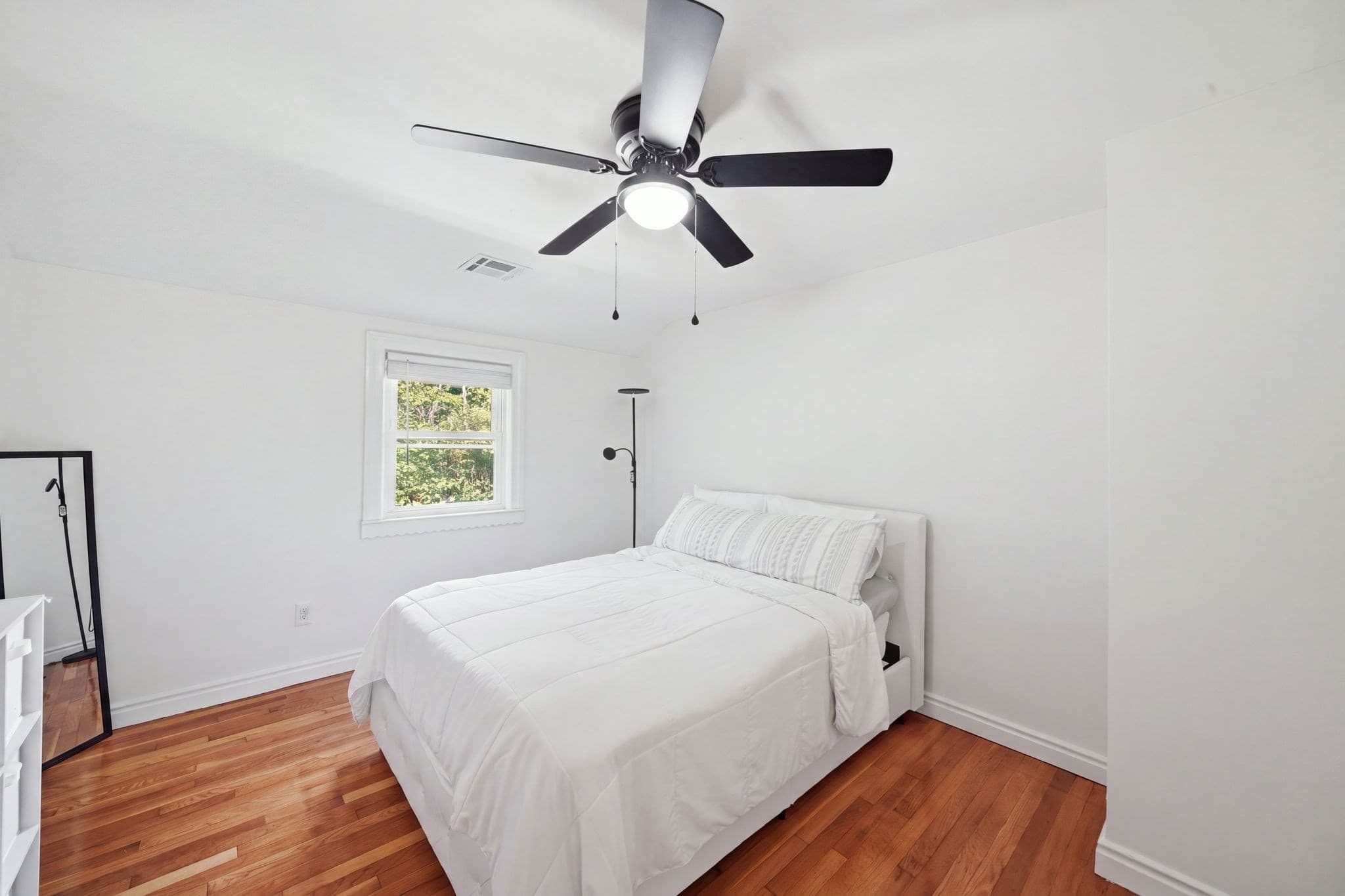 Single Family Residence at 856 Newport Ave, Attleboro MA 02703, Attleboro, photo 22 of 35